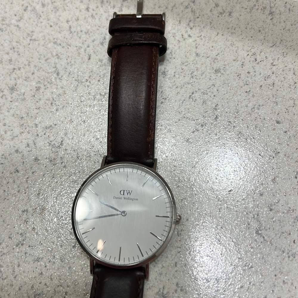 Daniel Wellington 40mm Watch